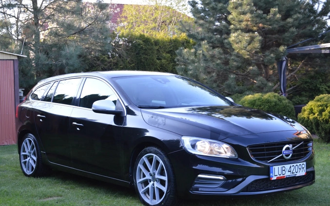 Volvo V60 cena 47900 przebieg: 219141, rok produkcji 2016 z Świdnica małe 497